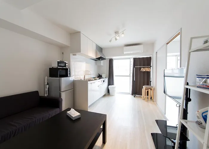 Namba Kuromon House
