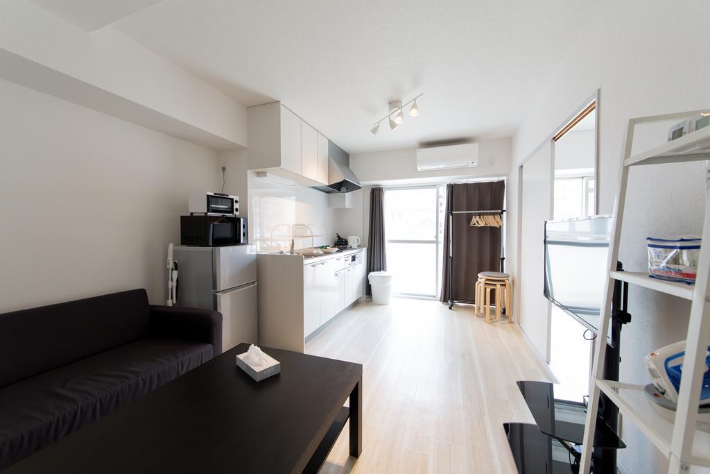 Namba Kuromon House *