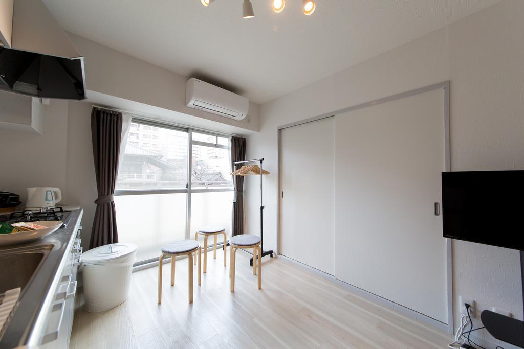 Namba Kuromon House